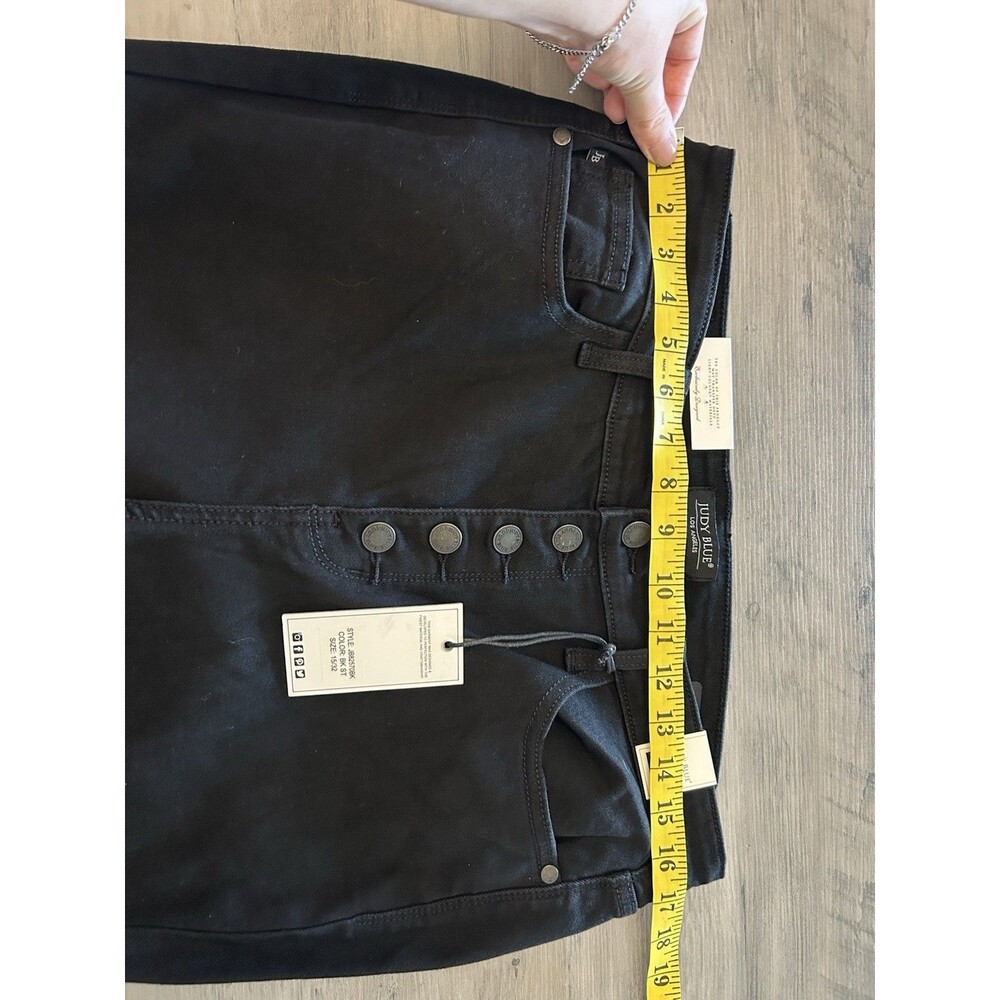 NEW! Judy Blue Black Button Fly Boot Cut High Rise Stretch Denim Jeans Sz 15/32 - Picture 6 of 7